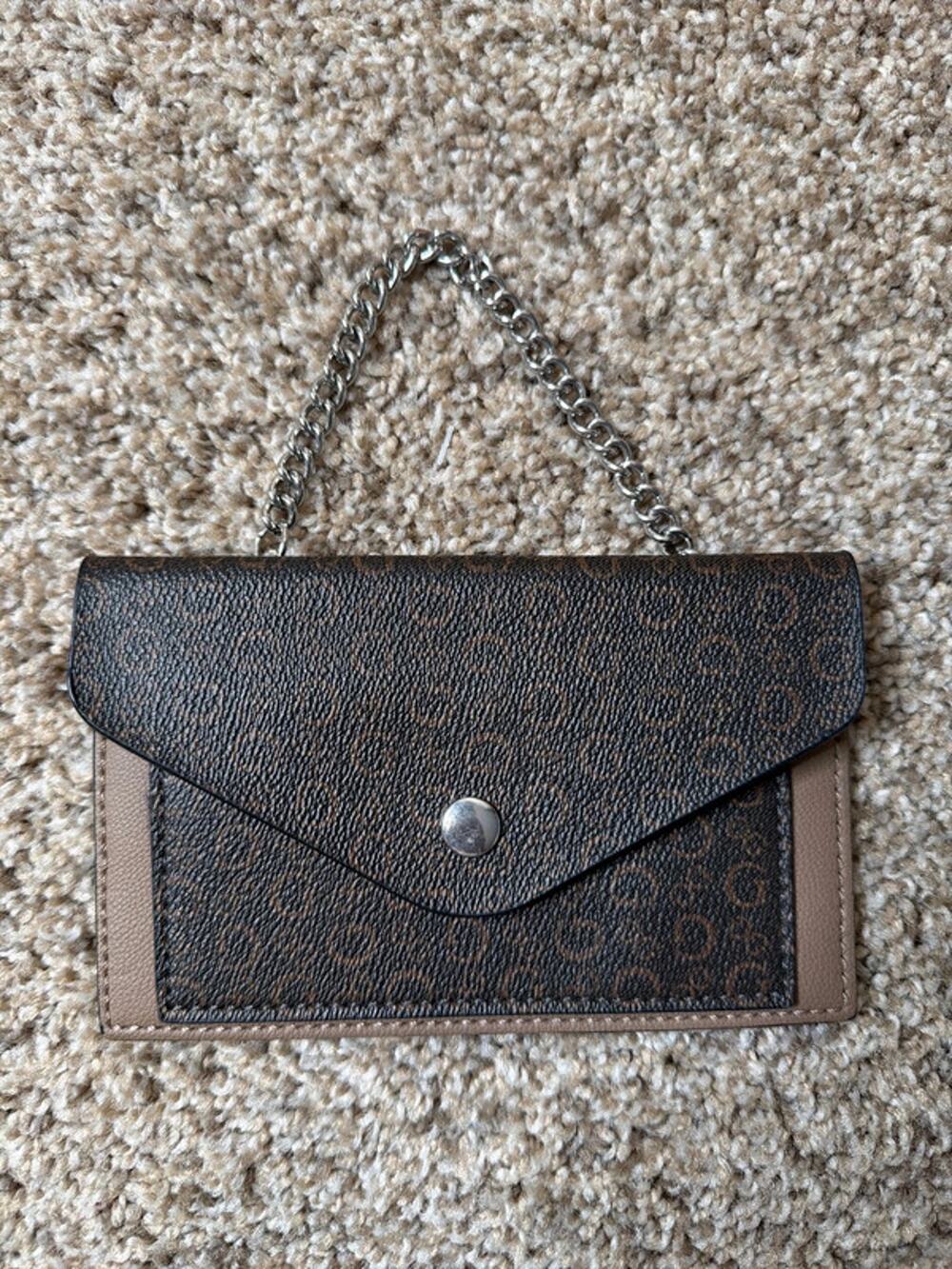 Guess wristlet waist Wallet EUC brown logo vegan